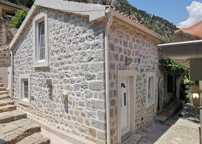 Casa Vecchia